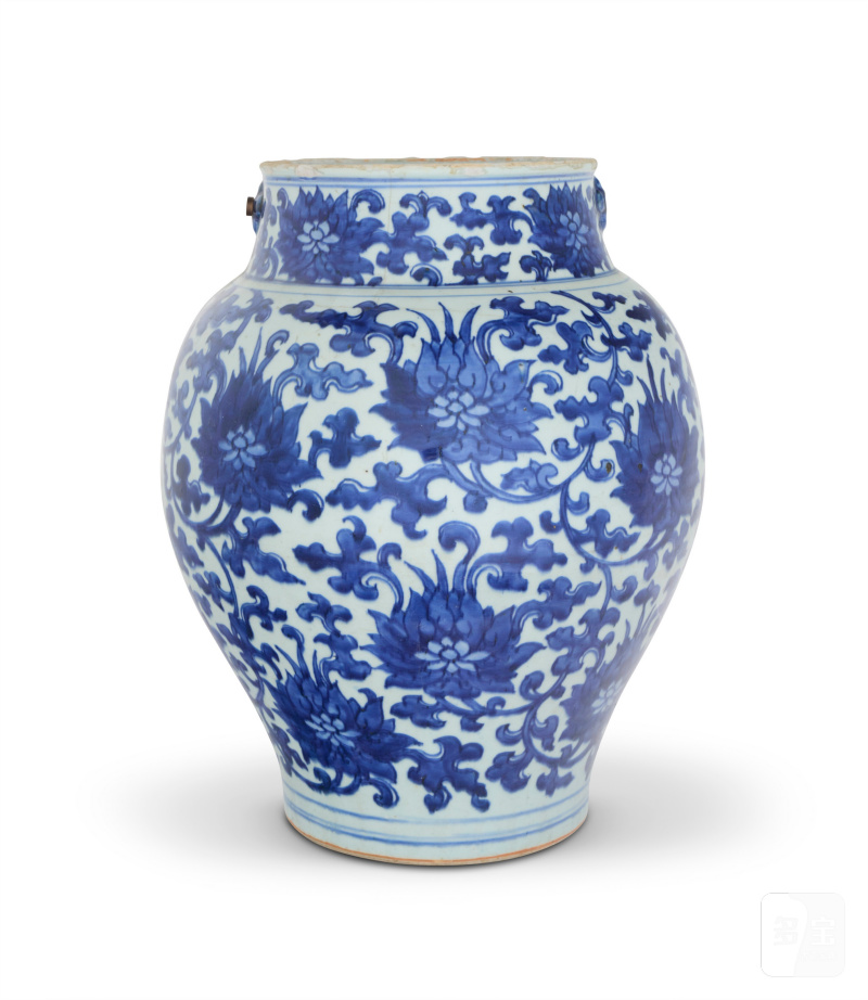 清康熙 青花纏枝花卉紋罐  CHINA, QING DYNASTY, KANGXI PERIOD (1662-1722) - 图1